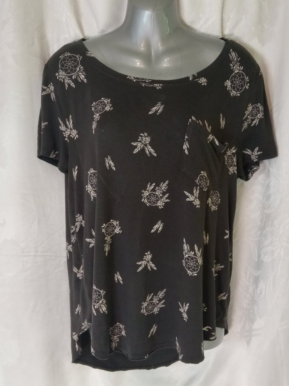 Dreamcatcher Hollister Shirt Women Hi-Lo Short Sleeve S Small Black Soft T-shirt